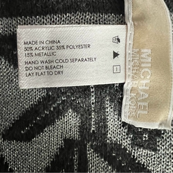 Michael Michael Kors Metallic Black and White Scarf 60x9 - Picture 13 of 14